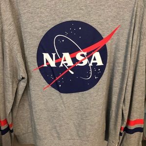 NASA sweater in good condition